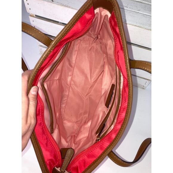 MICHAEL KORS, LARGE RED NYLON, BROWN LEATHER SHOULDER BAG - Picture 10 of 11